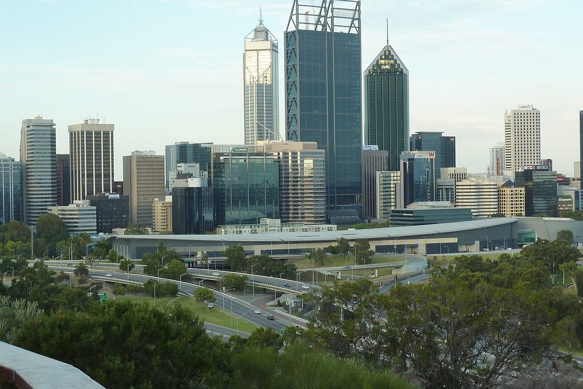 The Perth central business district and Swan River seen from Kings Park